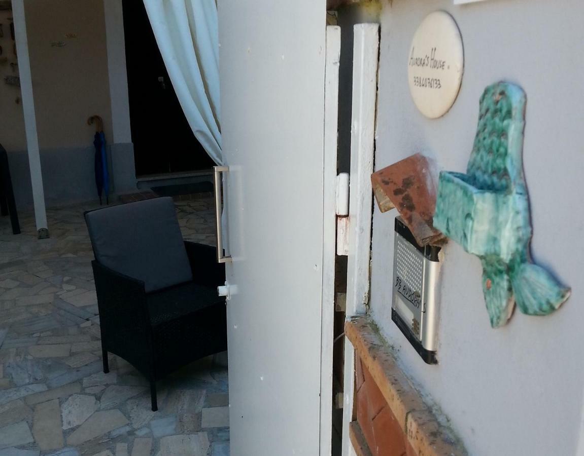 B&B Aurora'S House Castellabate Exterior foto
